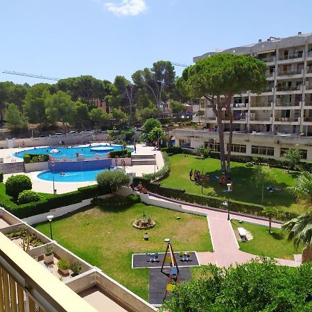 Apartamento Салоу Екстер'єр фото