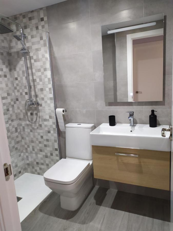 Apartamento Салоу Екстер'єр фото