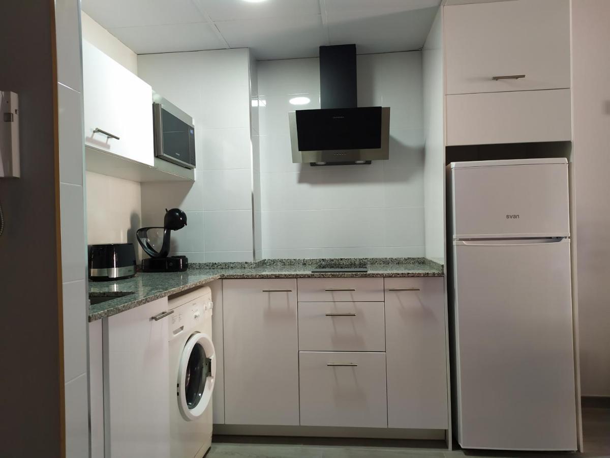 Apartamento Салоу Екстер'єр фото