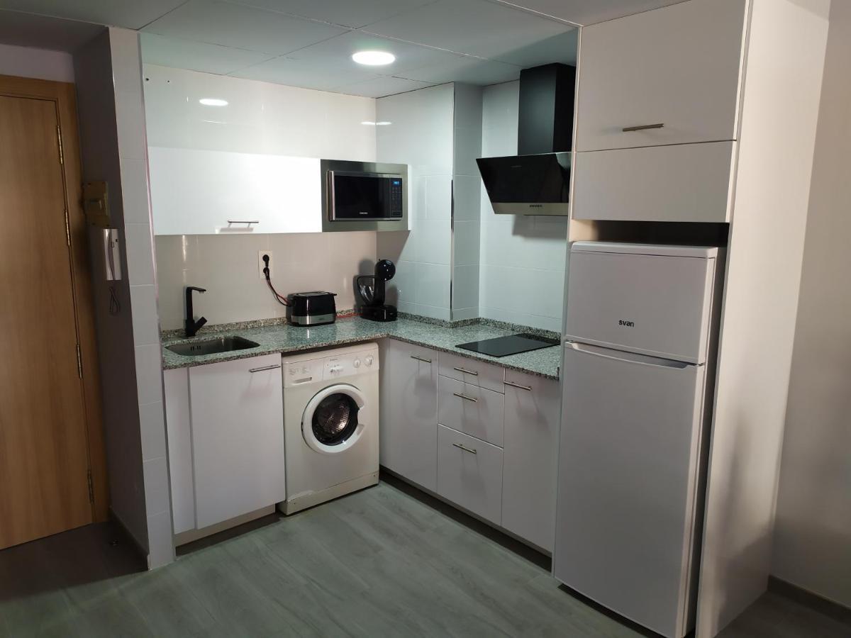 Apartamento Салоу Екстер'єр фото